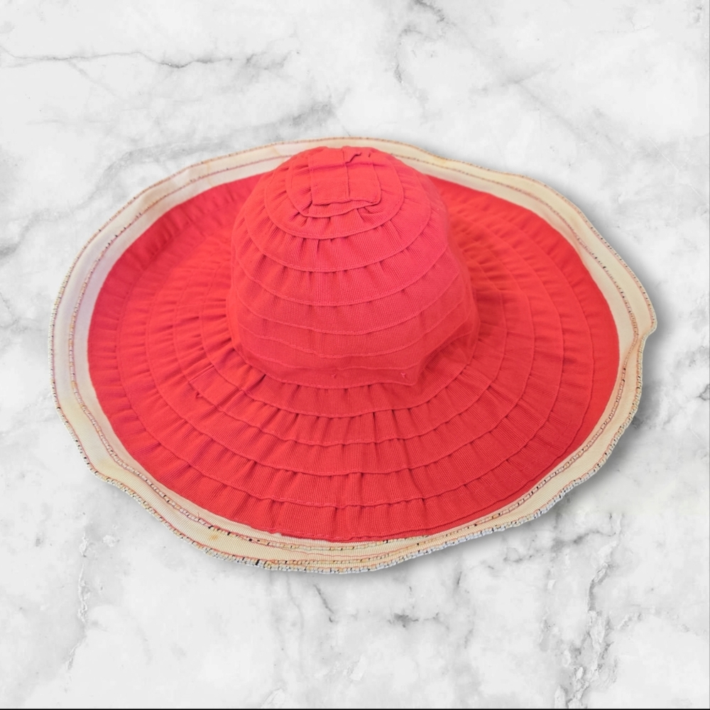 Holt Renfrew made in Italy sun hat